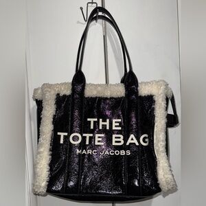 Marc Jacobs’s | Shearling medium tote bag |